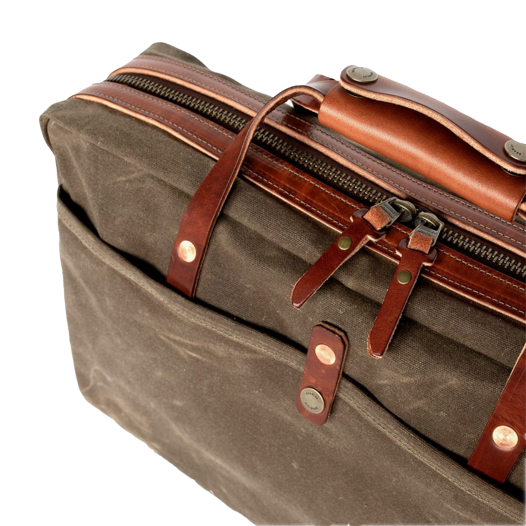 BRADLEY MOUNTAIN - COURIER BRIEFCASE – CABIN